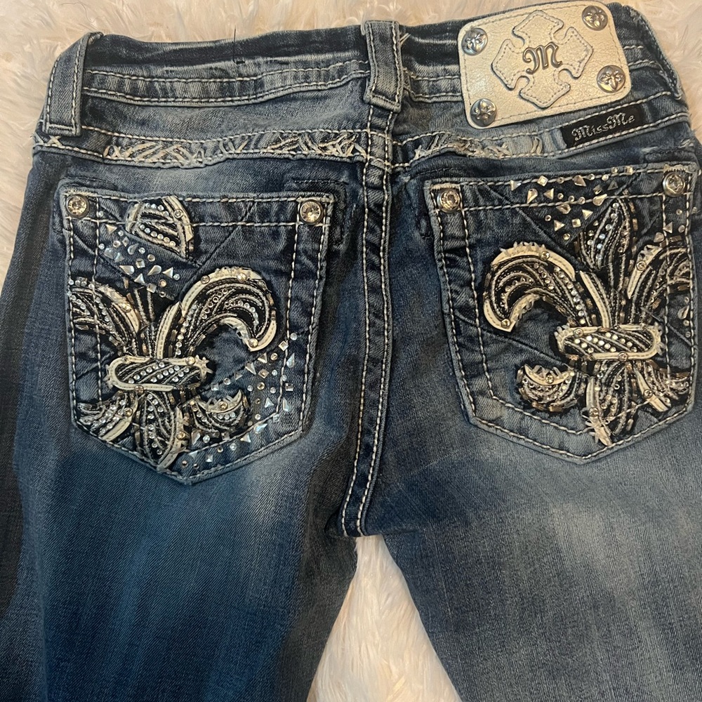 Women’s jeans